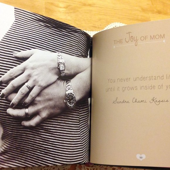 New, the Joy of Mom - Picture 3 of 7